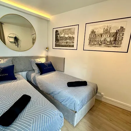 Bright Cocoon Floor - Chez Ela *